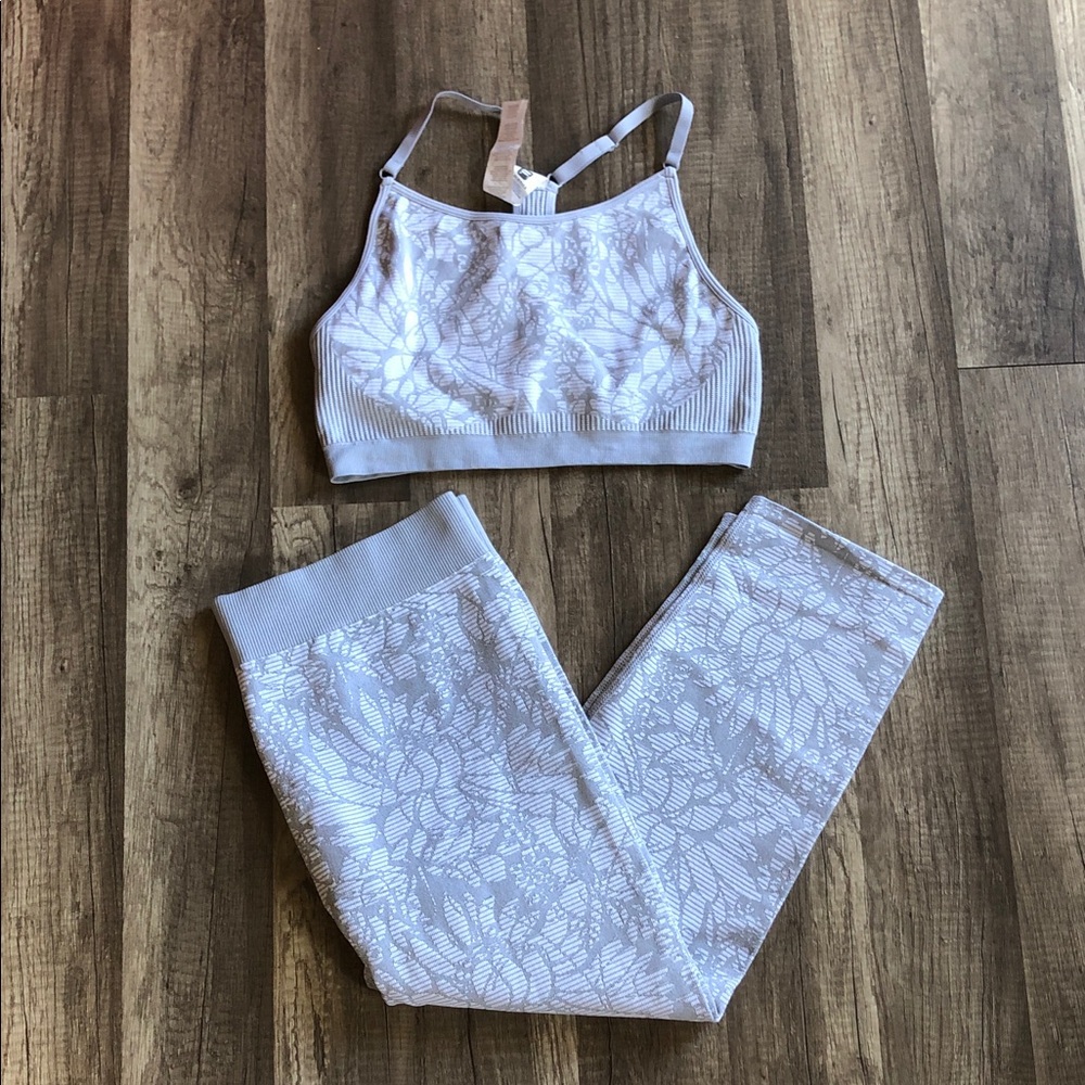 Fabletics Samana Gray Floral Seamless Workout Set NWT L